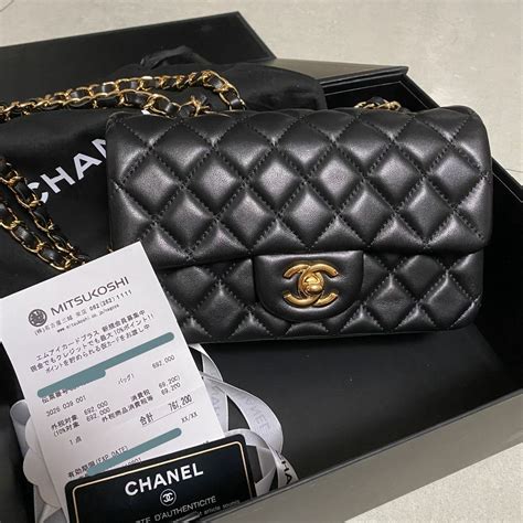 エレガント【CHANEL】パールが可愛い ミニフラップバッグ .